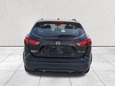 2017 Nissan Rogue Sport SL