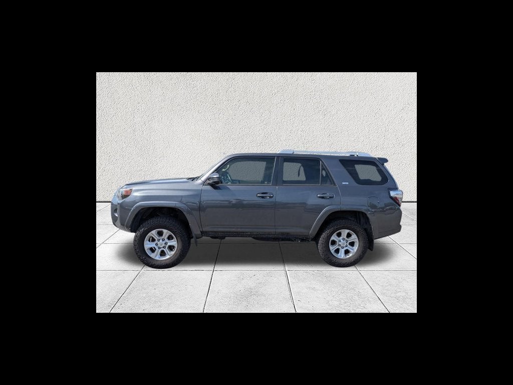 2017 Toyota 4Runner SR5