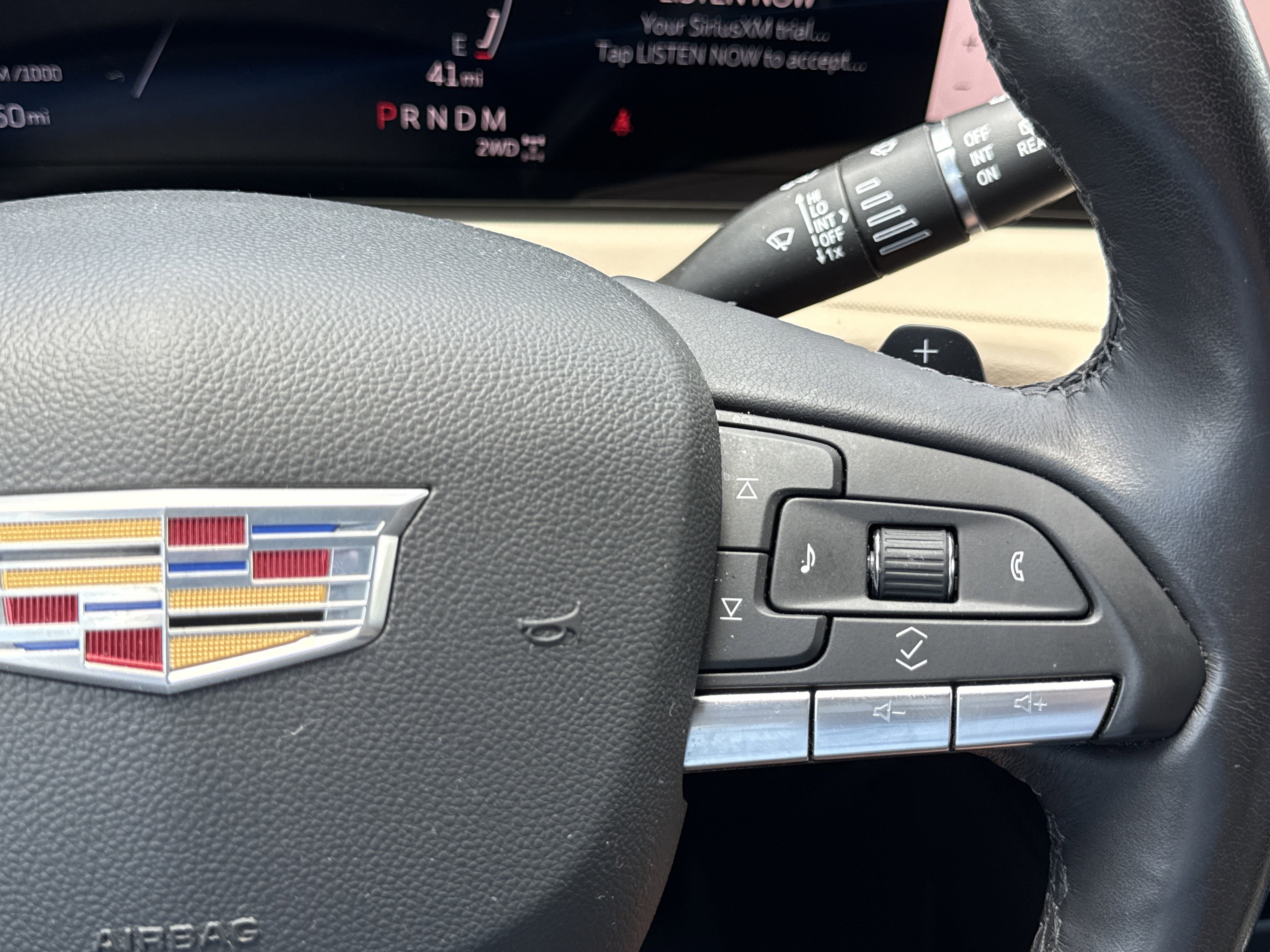 2024 Cadillac XT4 AWD Luxury