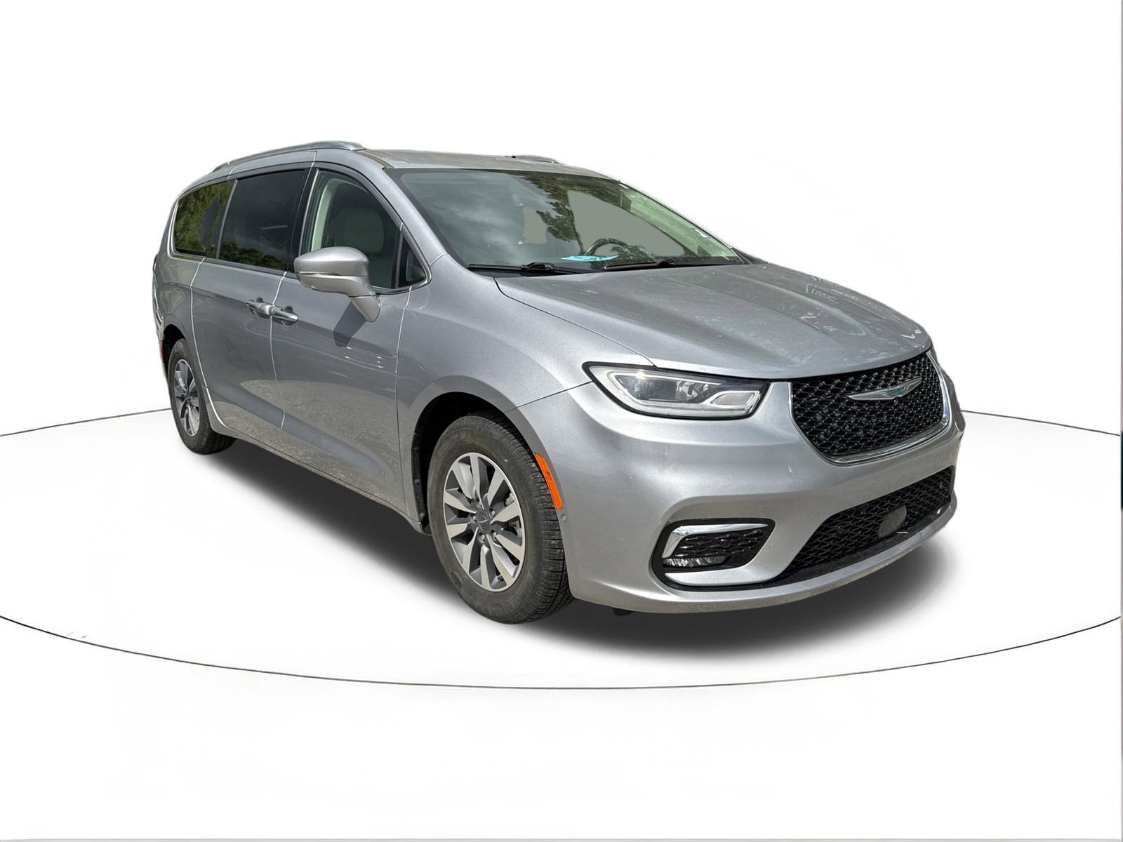 2021 Chrysler Pacifica Hybrid Touring L