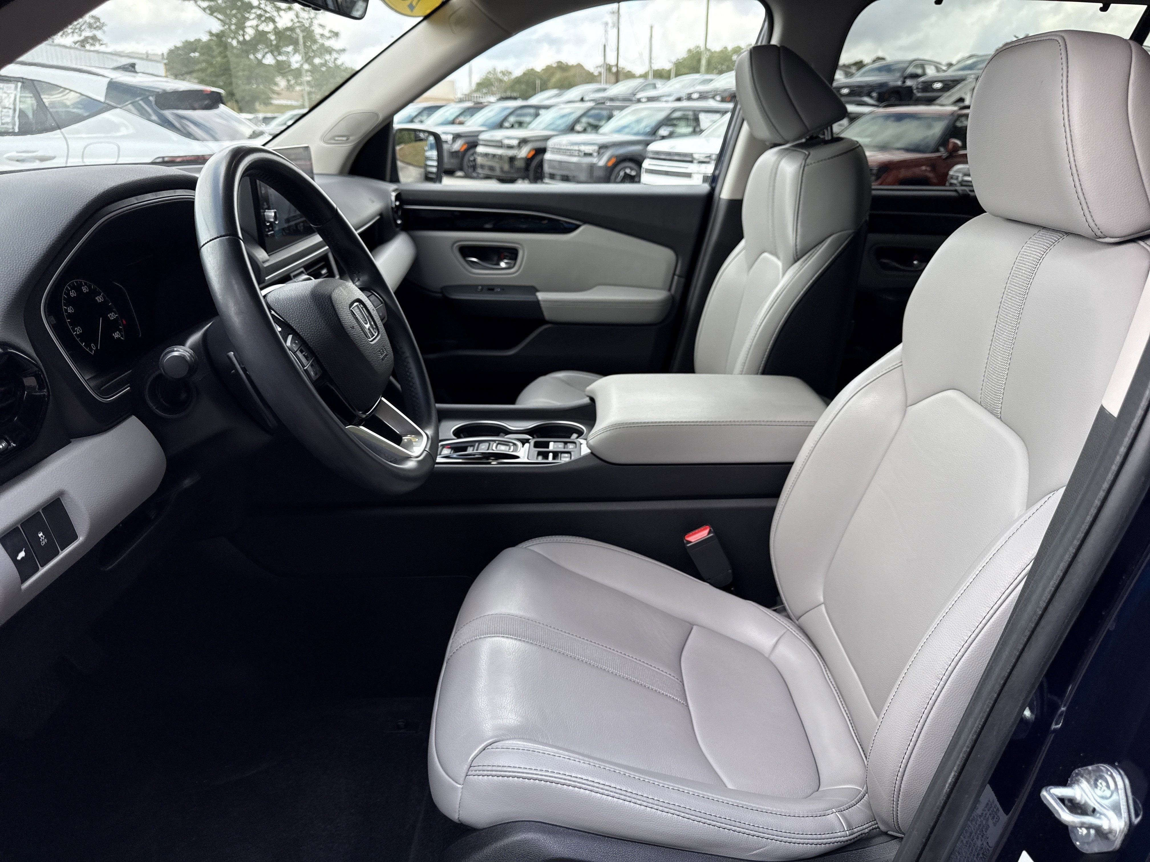 2023 Honda Pilot Touring