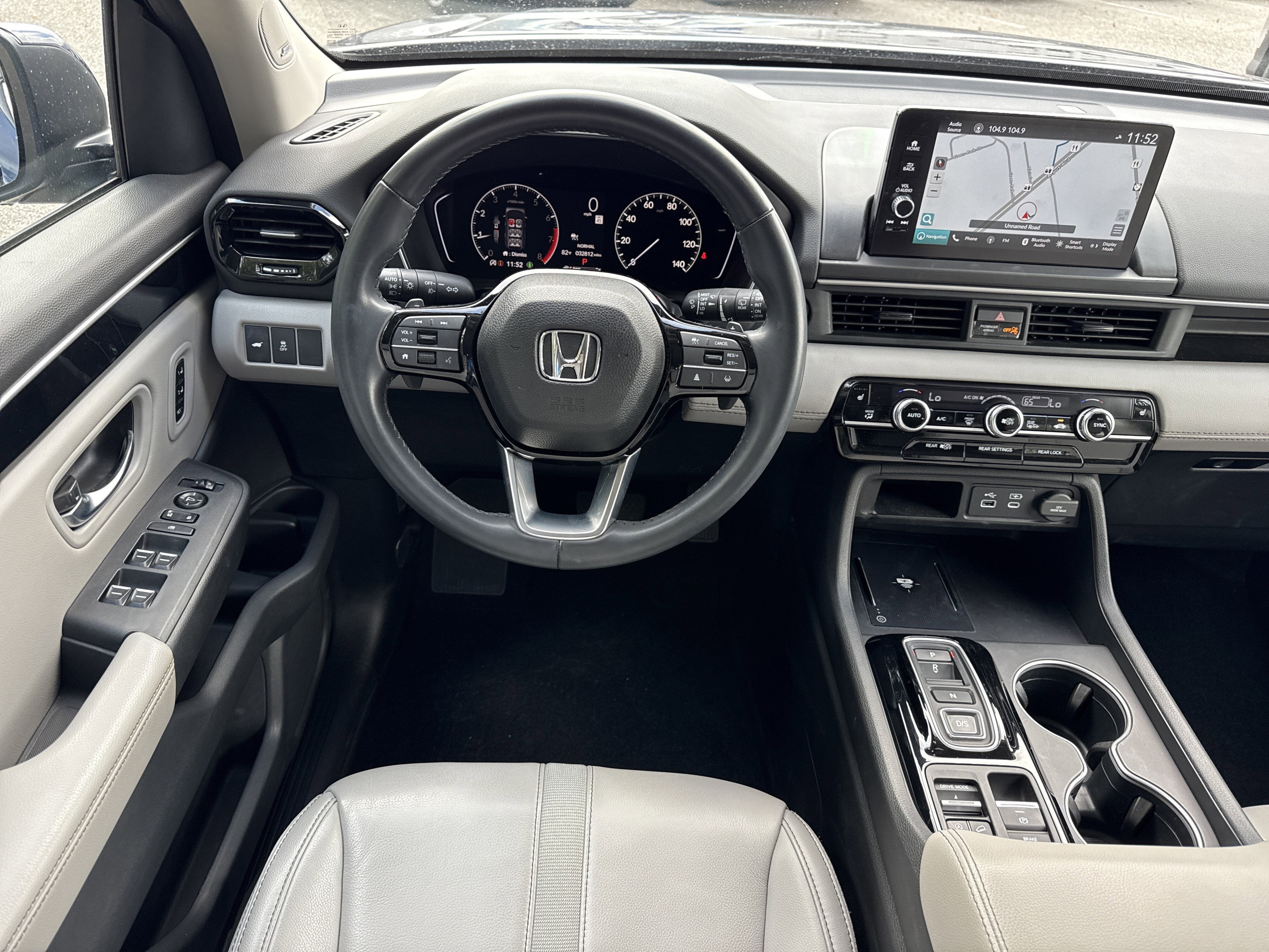 2023 Honda Pilot Touring