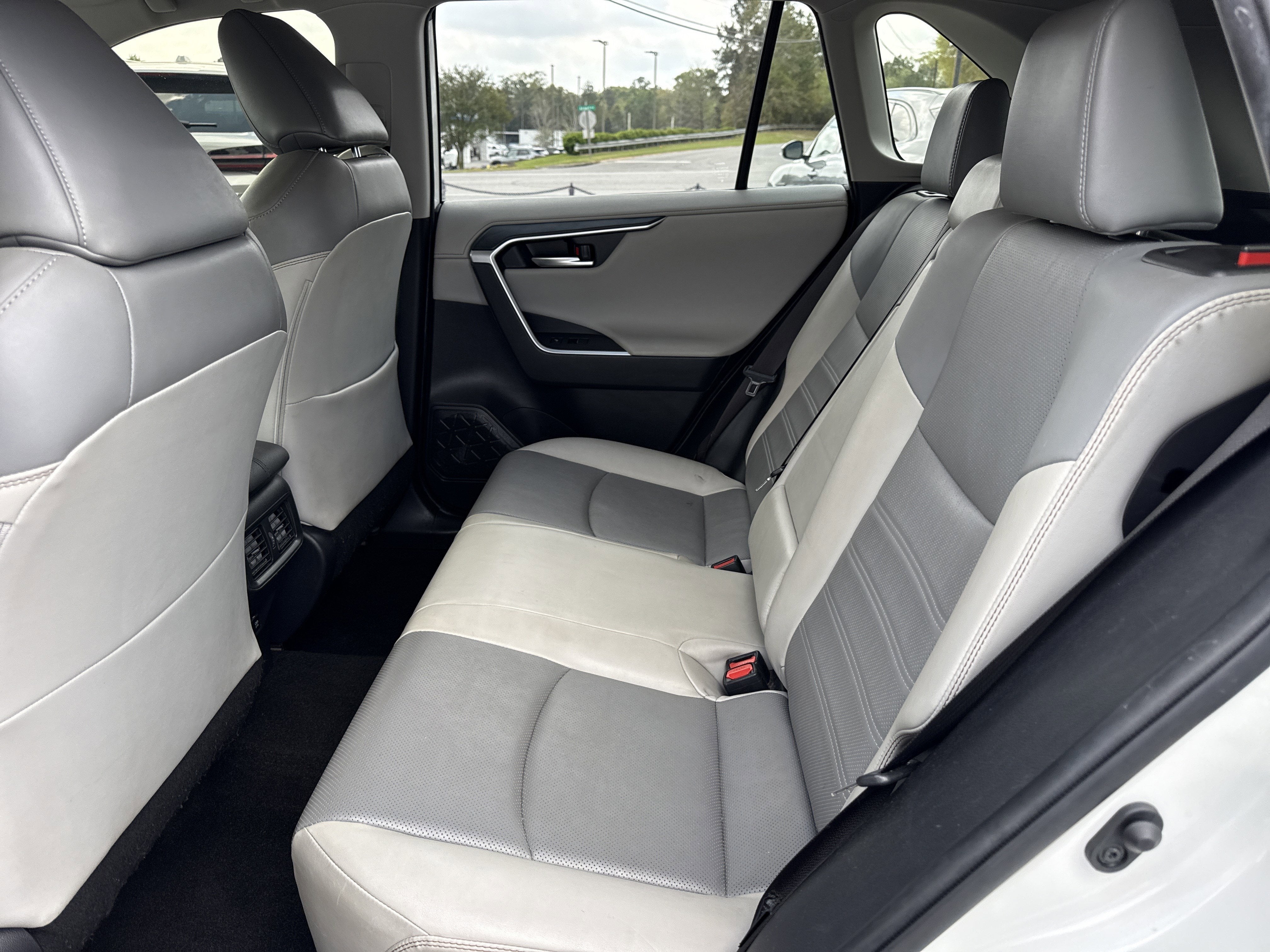 2020 Toyota RAV4 Limited