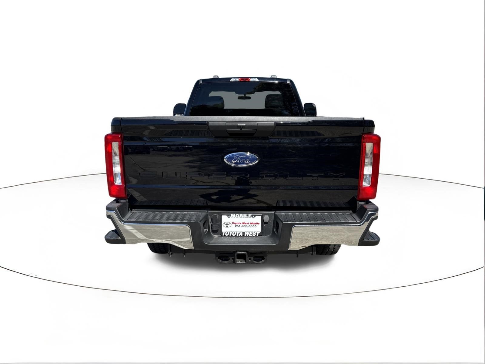 2024 Ford Super Duty F-350 SRW XLT