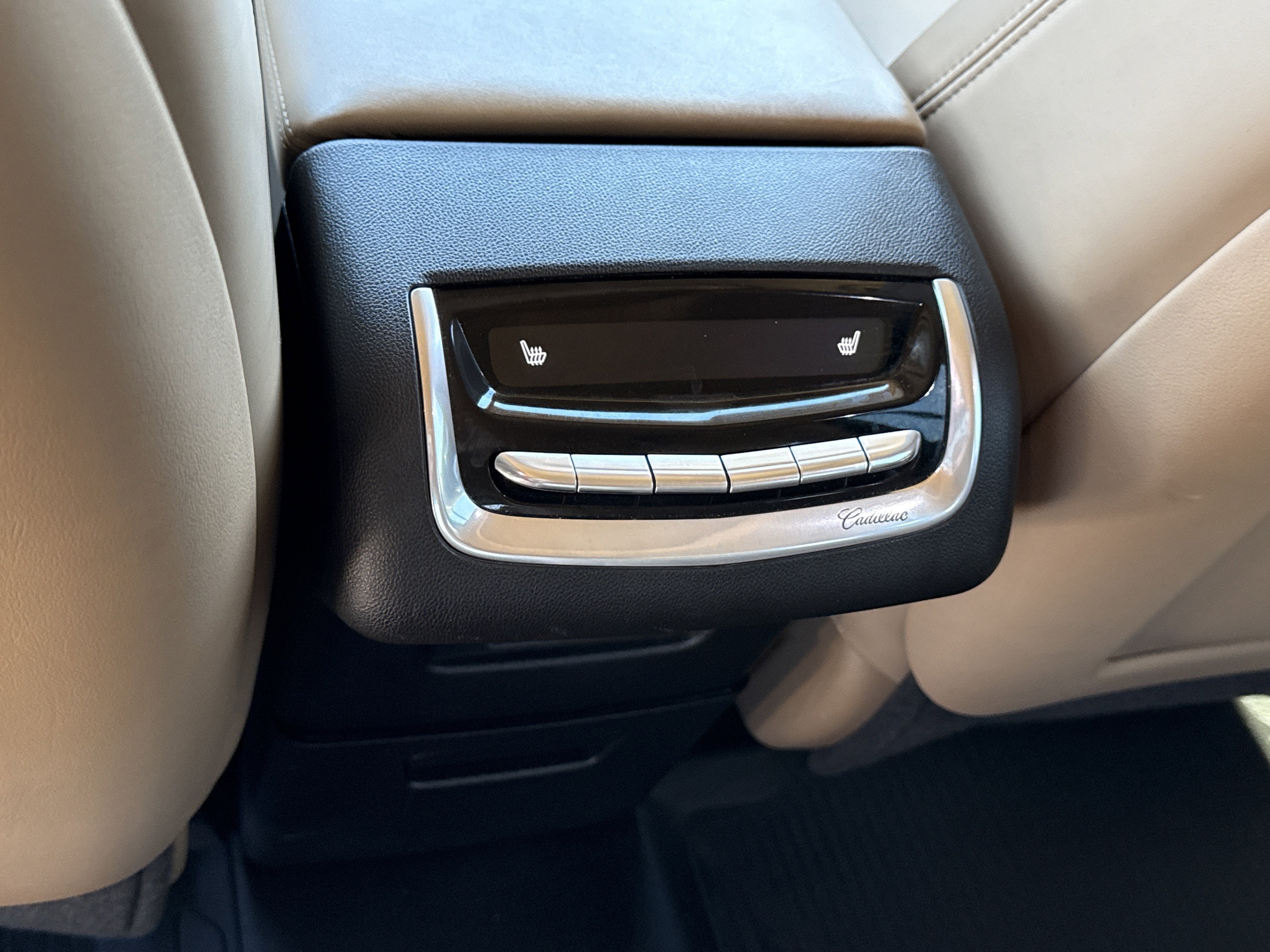 2023 Cadillac XT6 AWD Sport