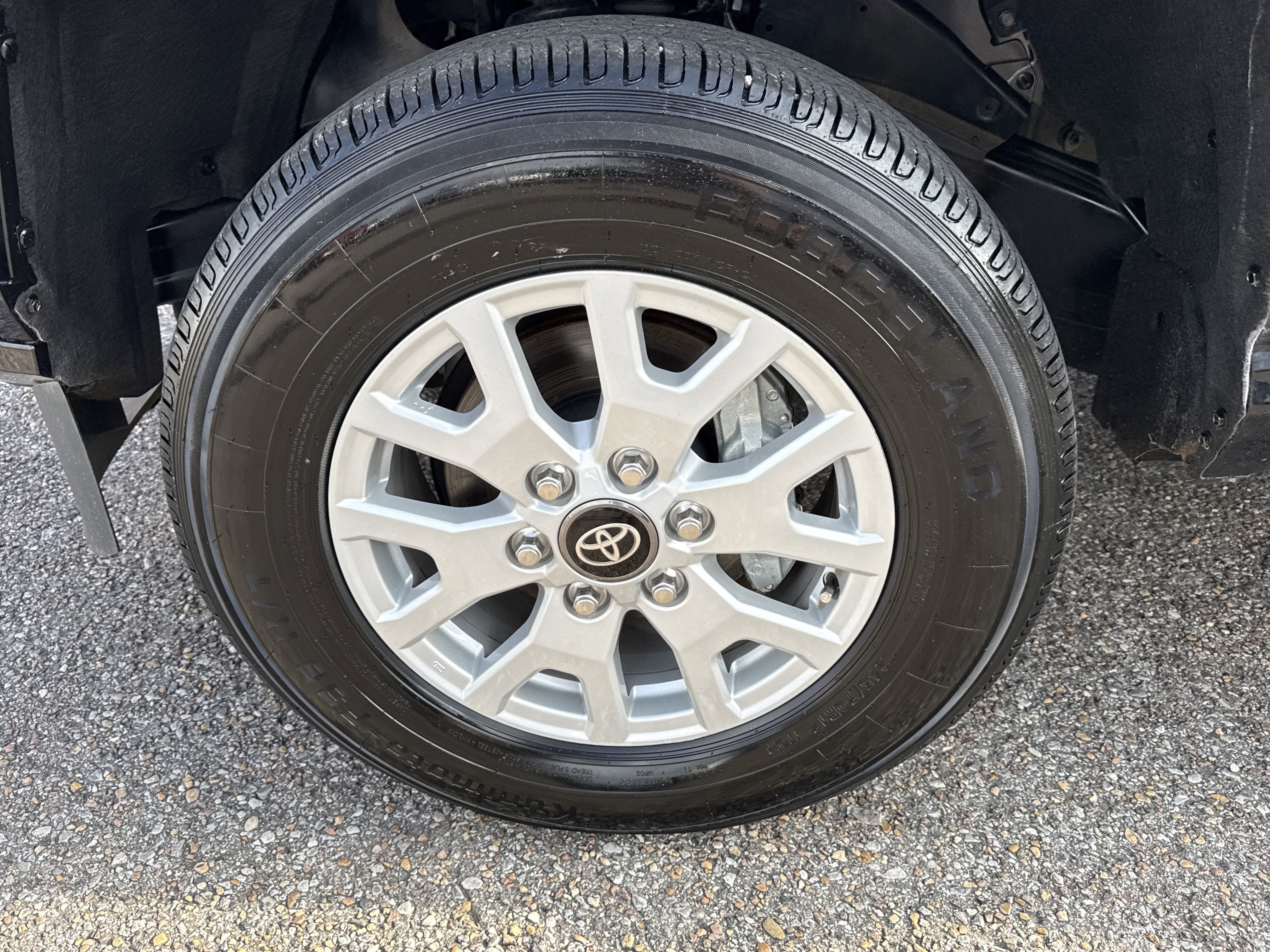 2024 Toyota Tacoma 2WD SR5