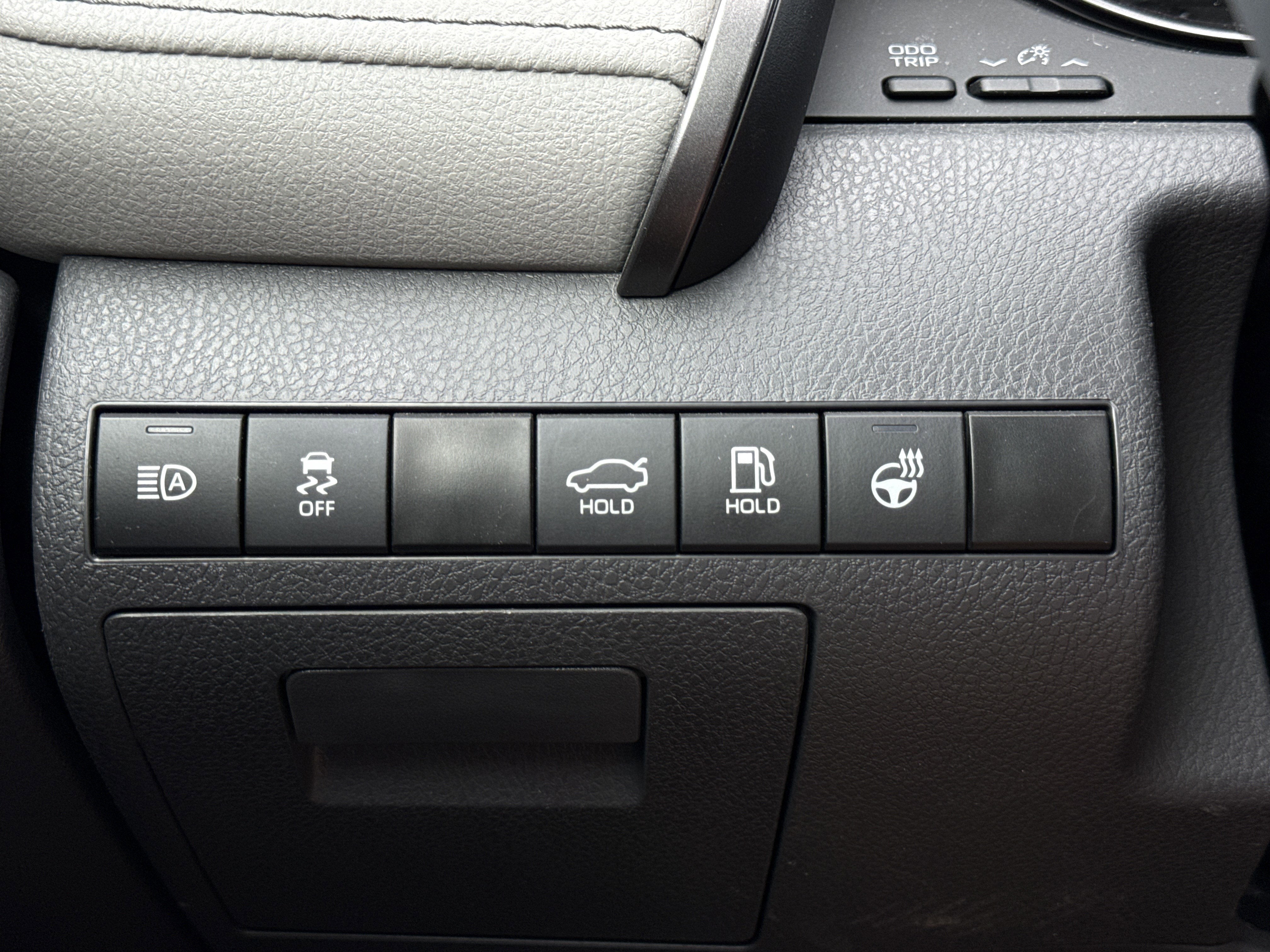 2023 Toyota Camry Hybrid XSE