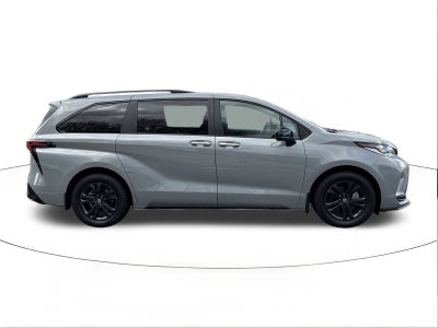 2025 Toyota Sienna XSE