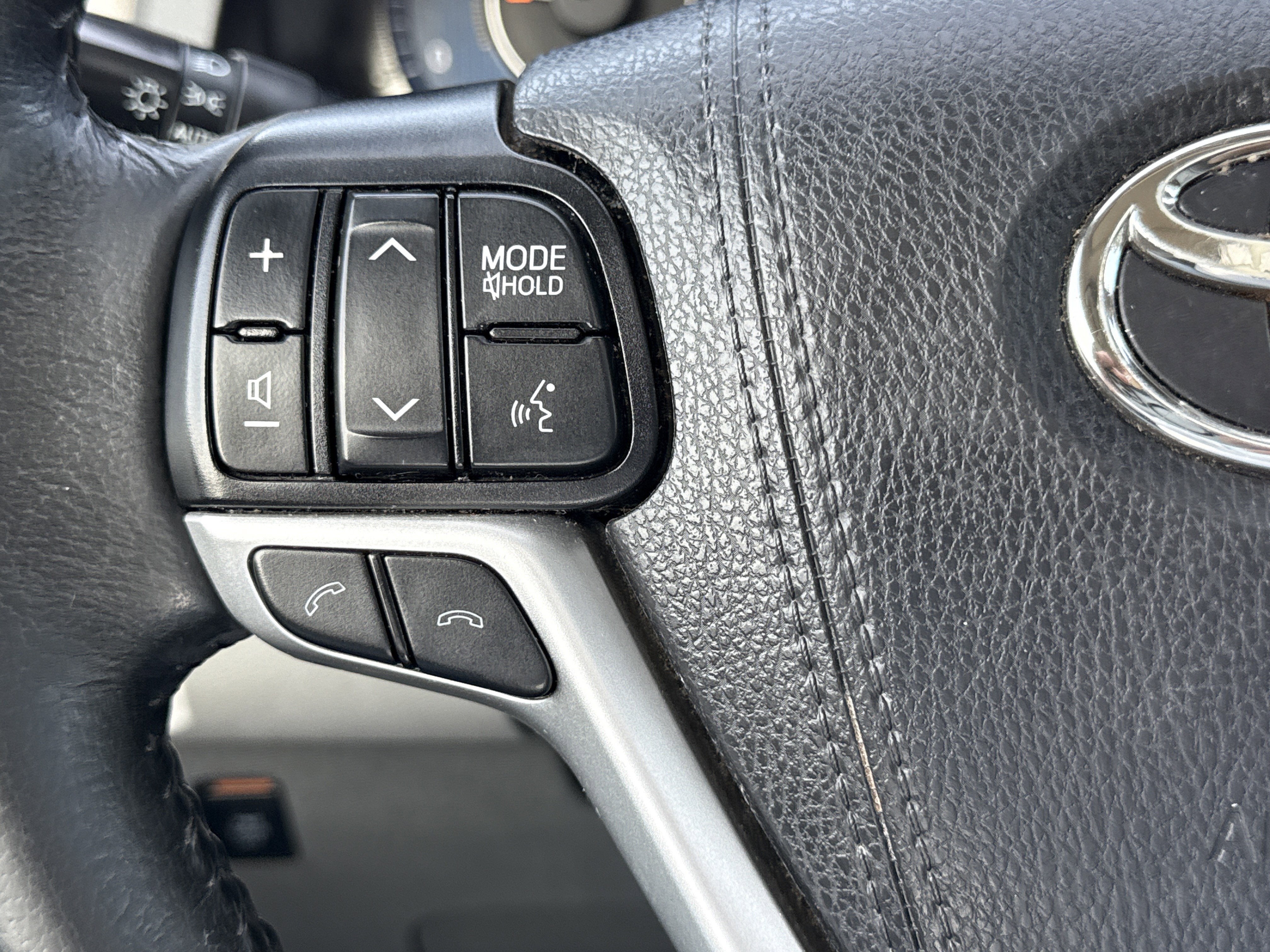 2020 Toyota Sienna XLE Premium