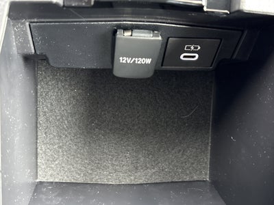2024 Toyota Corolla Cross Hybrid XSE