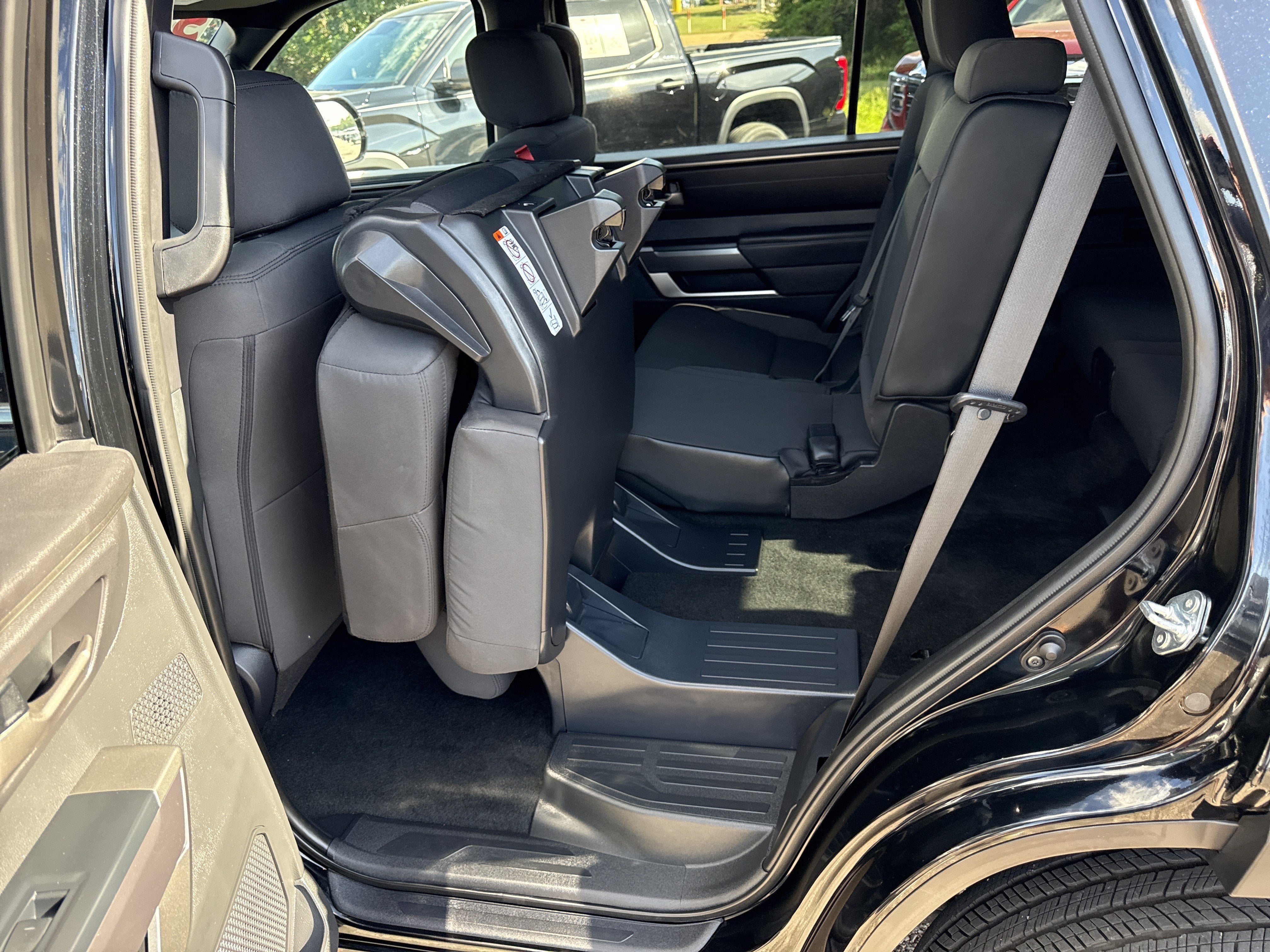 2025 Toyota Sequoia Base