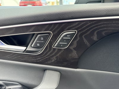 2023 Audi Q8 Premium Plus