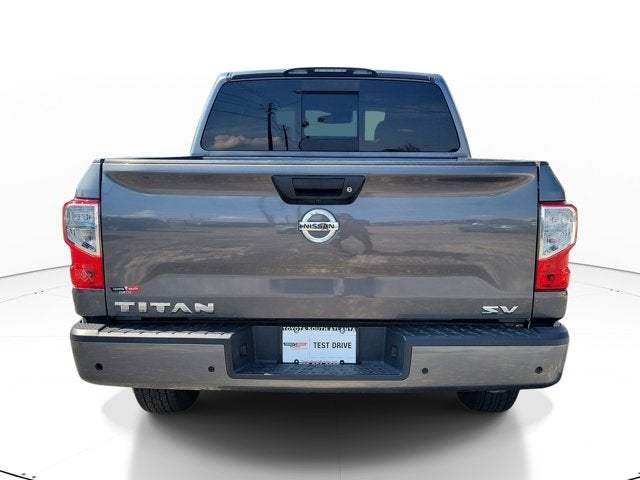 2021 Nissan Titan SV