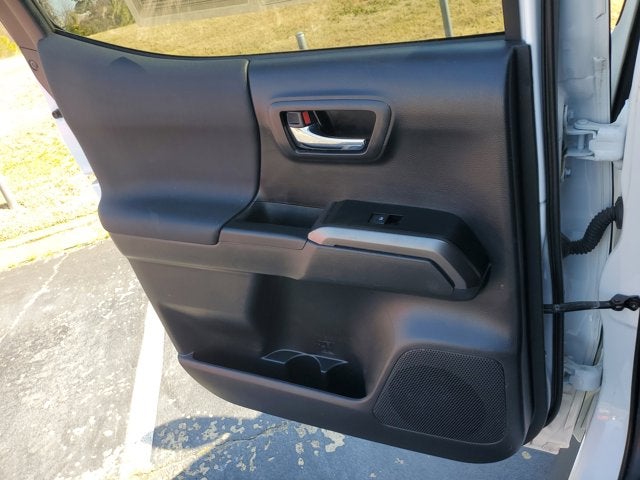 2022 Toyota Tacoma 4WD SR