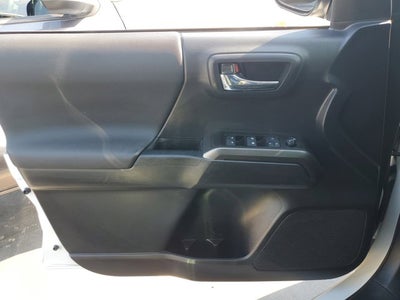 2022 Toyota Tacoma 4WD SR