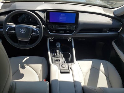 2026 Toyota Grand Highlander XLE