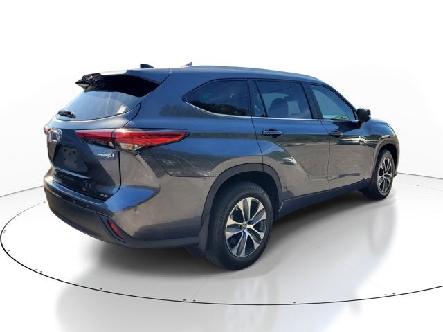 2023 Toyota Highlander Hybrid XLE