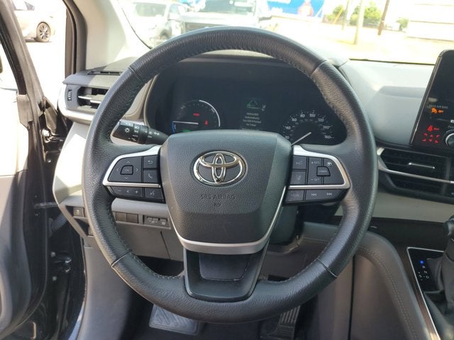 2024 Toyota Sienna XLE