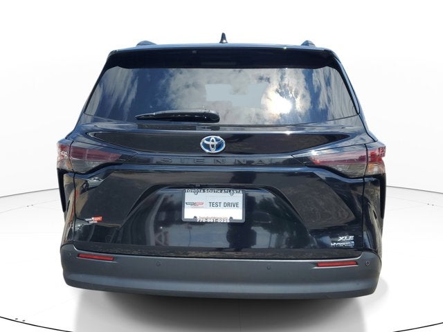 2024 Toyota Sienna XLE
