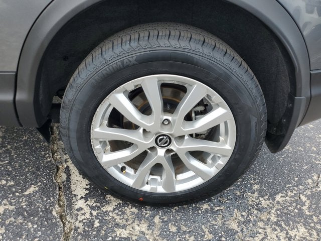 2021 Nissan Rogue Sport SV