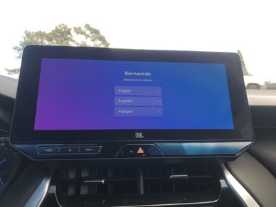 2023 Toyota Venza XLE