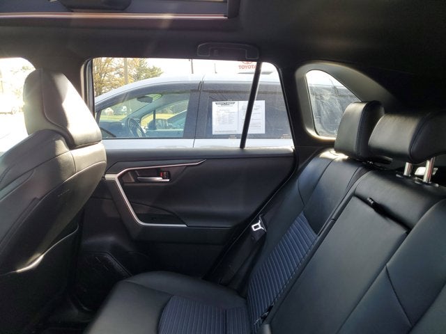 2021 Toyota RAV4 Hybrid XSE