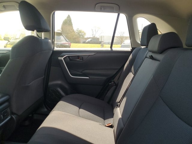 2022 Toyota RAV4 Hybrid LE