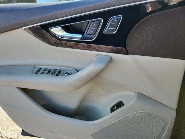 2017 Audi Q7 Premium Plus