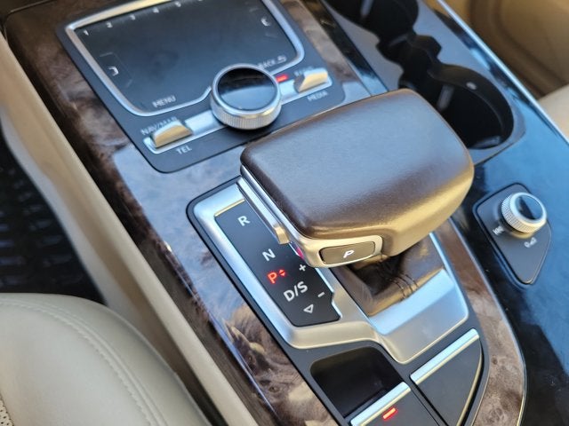 2017 Audi Q7 Premium Plus